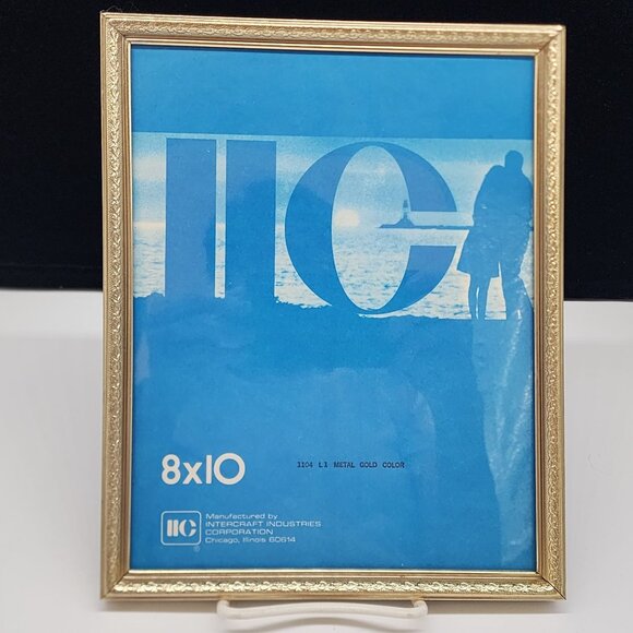 Gold-Tone Picture Frame Intricate Detailing By Integration Industries Vintage 8x - Picture 1 of 7